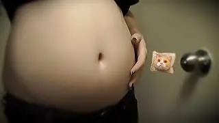 [VORE BELLY] Your girlfriend digests you in dressing room.