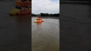 Астрахань. Городской пляж.  Банан.