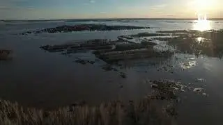 Остров... Село Прибрежное, Северо-Казахстанская область, 17 апреля 2024 года, вода окружила деревню