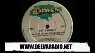 Betty Wright - One Step Up Two Steps Back (M&M Mix) (DIVA RADIO www.deevaradio.net)