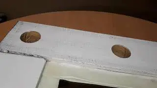 Состаривание рамы зеркала с лампочками.