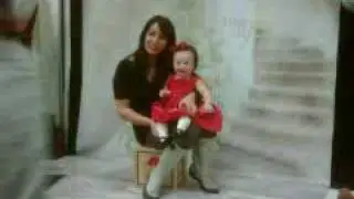Sesión Fotográfica Navideña De Mi Sobrina Vitty Y Su Mamá Susana