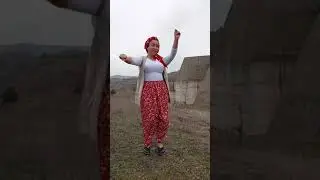 Türbanlı döktürüyor