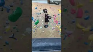 Circles & crimps (V4-V6)