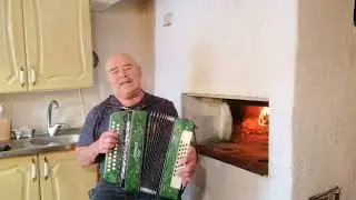 В одном городе жила парочка  ! Поёт Вася Попов! Сегодня ДЕНЬ СКОРБИ! В песне история одной парочки!