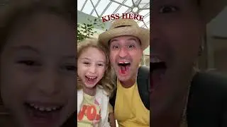 Salvo e Giorgia si danno un bacio! 