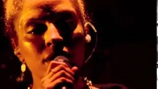 Massive Attack - Teardrop (Live - OnBlackHeath Festival 2014)