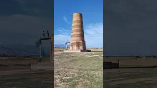 Средневековая башня Бурана в Киргизии
