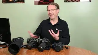 What's in my camera bag and why? - Today's Photo Minute Video #38