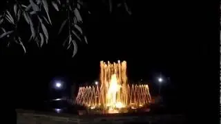 Поющий фонтан в парке Лога( Старая станица )- потрясающее зрелище!