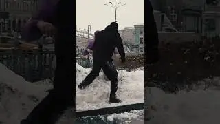От меня не убежишь😈 - ПРАНК