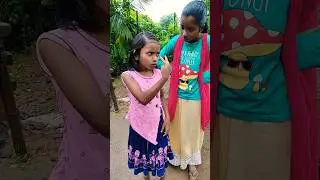 Tukur Tukur dekhte ho kya