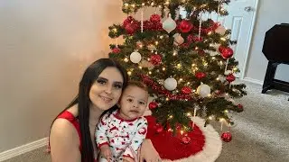 putting up our christmas tree! 🎄