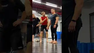 😱 ВСЕ В СБОРЕ! Сходка мужиков в ванной в Москве! 1 испытание — гвозди!