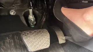Pedal pumping, high heeled shoes, shoes in car, girl ride car, crush pedals, cranking, pumps, press