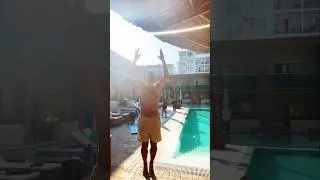 Качаем пресс до седьмого пота😅😅😅 #михаилволин #запискиславян #море