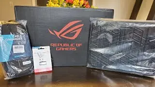 ASUS ROG Zephyrus Duo SE 15 unboxed