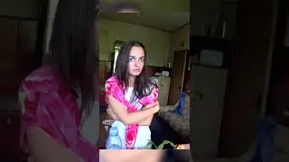 Я сплю с открытыми глазами, Вероника в психушке