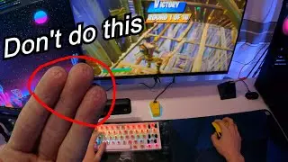 Playing Fortnite Without Keycaps (POV)