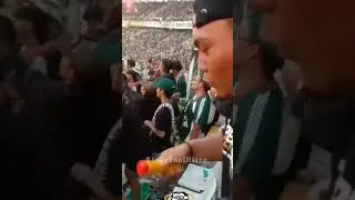 No pyro allowed in the stadium? No Problem!Persebaya Surabaya style! 🇮🇩🔥#football #footballshorts