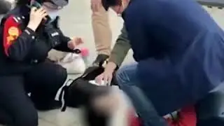 Проходившим мимо врачам удалось спасти туриста, упавшего в обморок в Тяньцзине