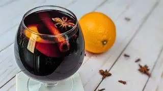 Gluhwein or Mulled Wine 🍷| Holiday Drinks| Berry Berry Life