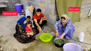 Abbas' arrival to take his wives, Stareh and Maryam