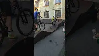 Велотрек Горки Виражи Повороты для MTB BMX Велодром для Велосипедистов | Среднеуральск 2024