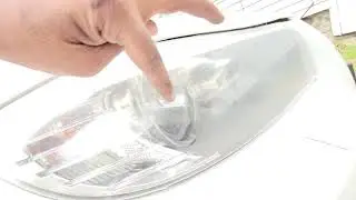 BMW lowbeam headlight bulb replace  2011 328i DIY