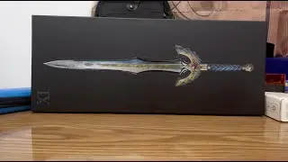 Dragon Quest XI Double Pack Brave Sword Box Edition Unboxing