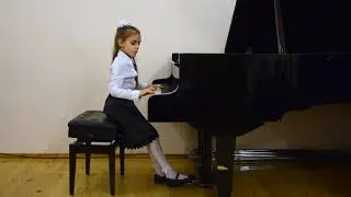 Зборовская Анастасия 8лет Ф.Шопен 