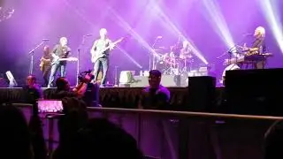 CCREVISITED - WHO'LL STOP THE RAIN - Palacio de los Deportes, C. deMexico 27-02-2020