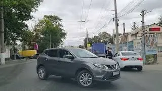 Крым. Симферополь, по городу, конец августа