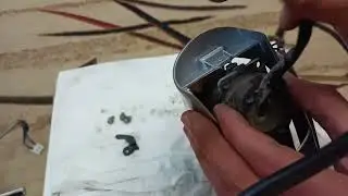 Как заменить!!! зеркальный элемент# и разобрать зеркало))) на тойоте Марк 2)))