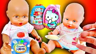 Куклы Пупсики Артёмка и Амелия пупс кушает