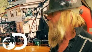Can Kevin Save Tony's Dredge From Submerging Underwater? | SEASON 9 | Gold Rush