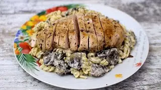 Паста с курицей и грибами в сливочном соусе