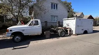 Будка покинула чат. Ford F350 1989 ambulance.