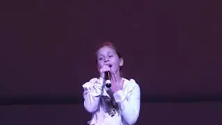 Софія Базюк "Say love" (вокальна студія "Візерунок").