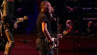 Bruce Springsteen & E St Band - E St Shuffle/Trapped/Johnny 99 (Wells Fargo) Philadelphia,Pa 3.16.23