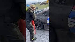 Toyota Supra Евгения Лосева горит на красном кольце.