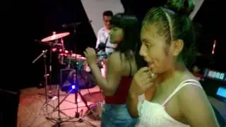 Capi el rey de los teclados en vivo