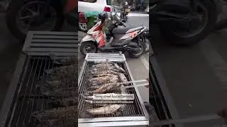 Покупаю рыбу и в Камбодже. Тут же мне ее на улице готовят #путешествия #еда #стритфуд