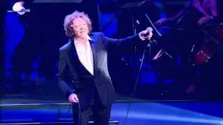 Holding Back The Years - Mick Hucknall (Simply Red) & Angie Stone