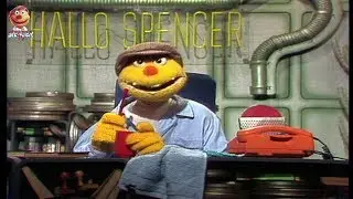 Kalle stellt vor: das Spencerdorf bei Nacht. Wer hämmert da?