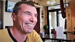 ЦЫГАНСКИЙ ТАБОР ПЕРЕКОЧЕВАЛ В УНИВЕРМАГ )))