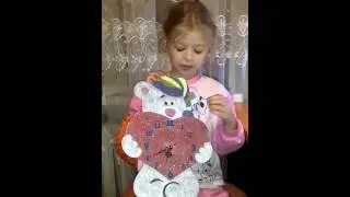 Поделка - часы с глитером