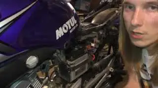 YAMAHA YBR 125 - Замена реле напряжения!
