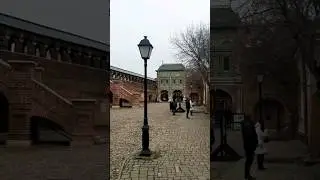 Крутицкое подворье. Деревянные дома посреди большого города 