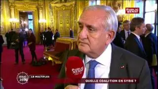Jean-Pierre Raffarin : « On ne peut pas faire de guerre bobo » « la guerre est toujours totale »